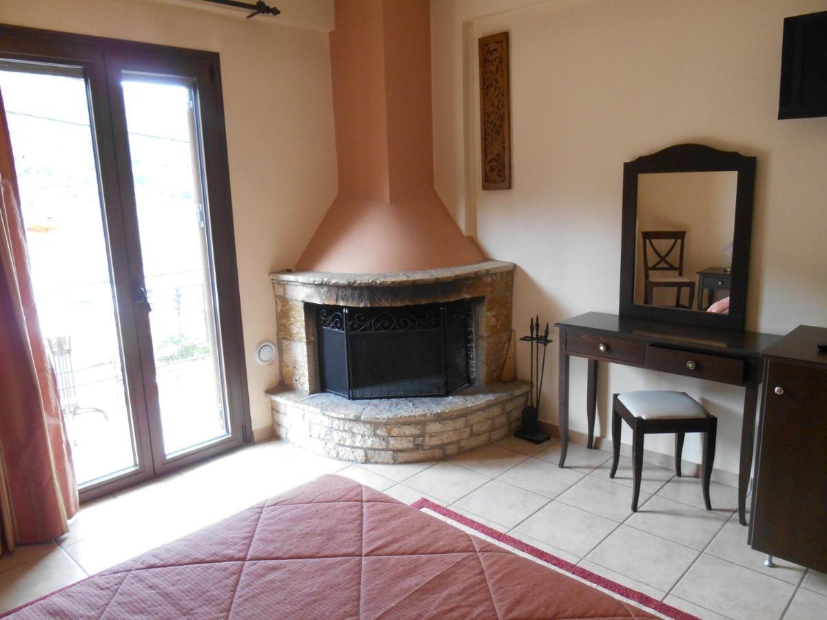 Amadriades Kalavryta Room photo