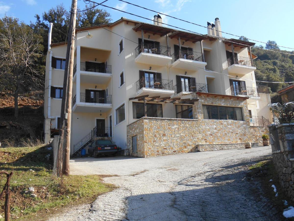 Amadriades Kalavryta Exterior photo